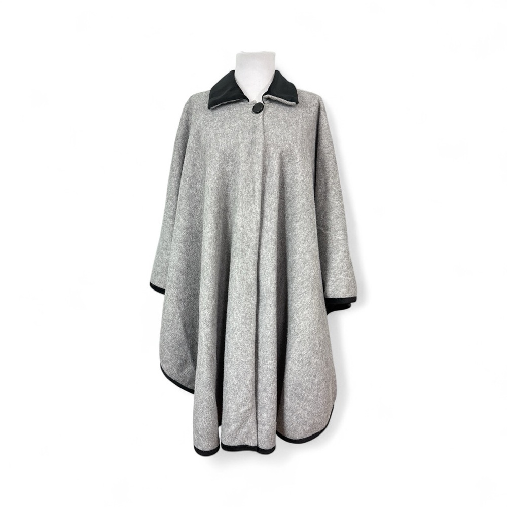 The Honey Collection Vintage Cape Poncho Fleece Gray Collared One Size